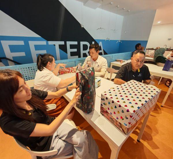 inspecting christmas gift